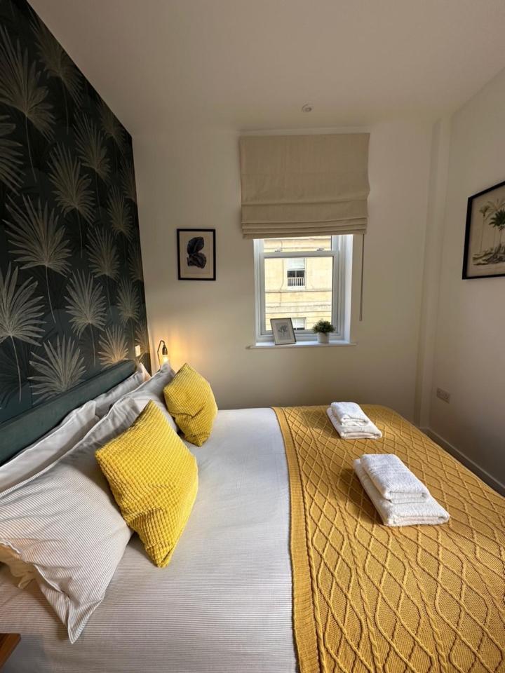 Contemporary Pied A Terre In The Heart Of Bath Exterior foto